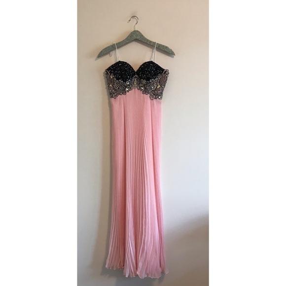 Tony Bowls Pink Beaded Pleated Skirt Prom Dress - Picture 2 of 8